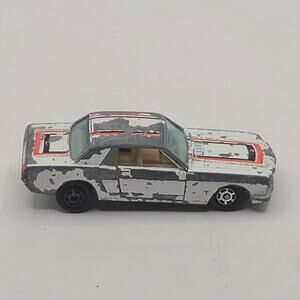 Yatming White 66 Mustang No.1073 Hong Kong Loose